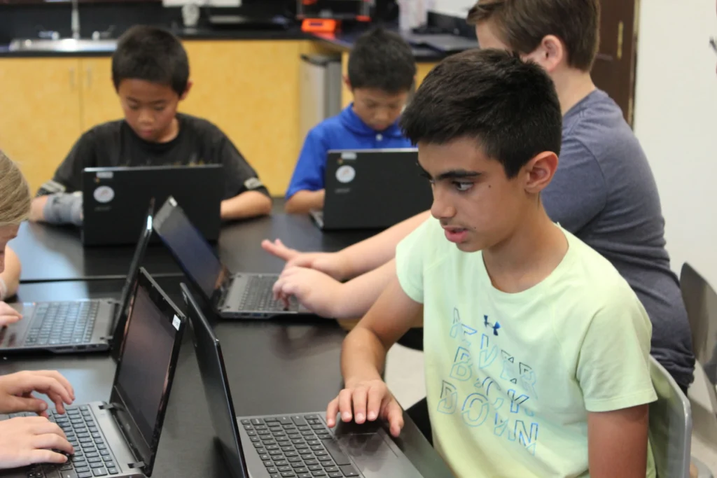 Institute for Educational Advancement - Connecting bright minds; nurturing intellectual and personal growth